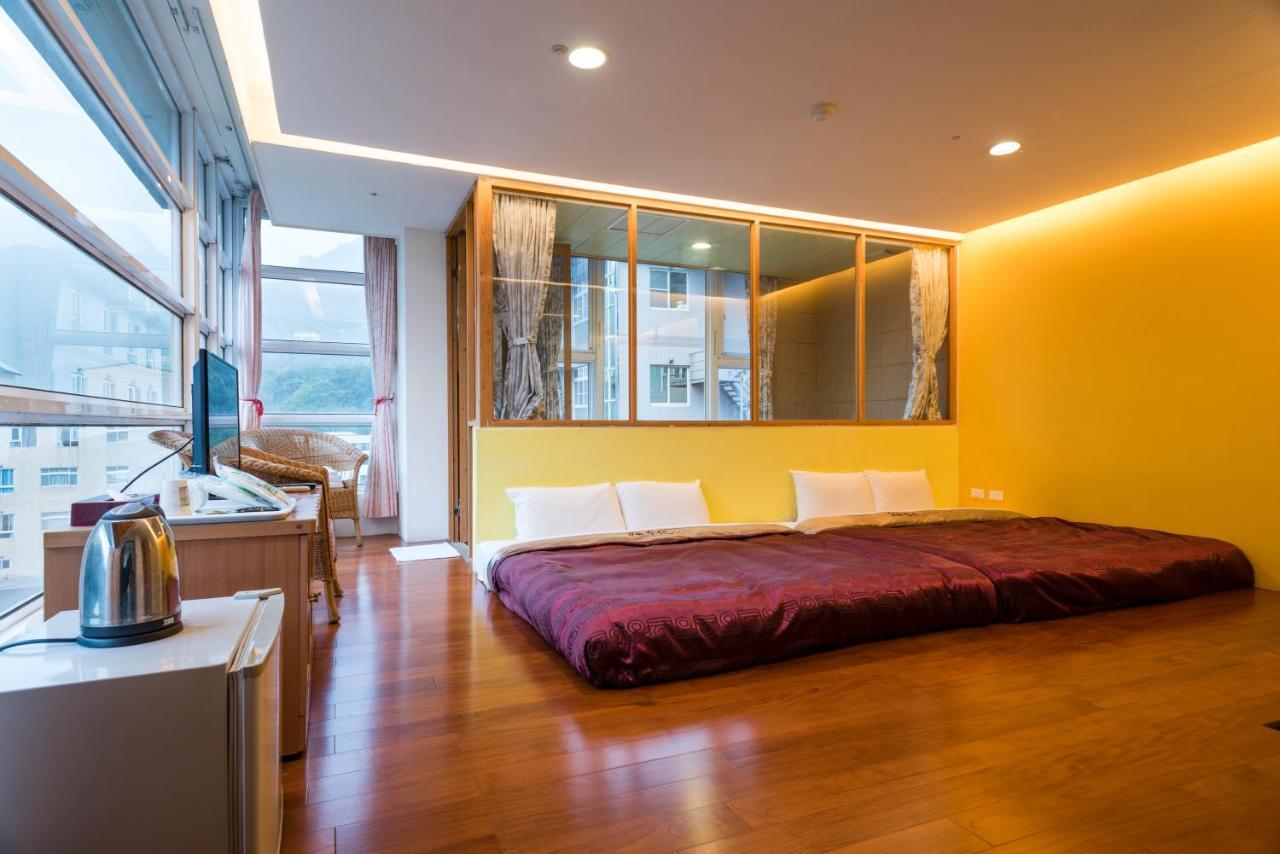 Crystal Hotel 런아이 외부 사진